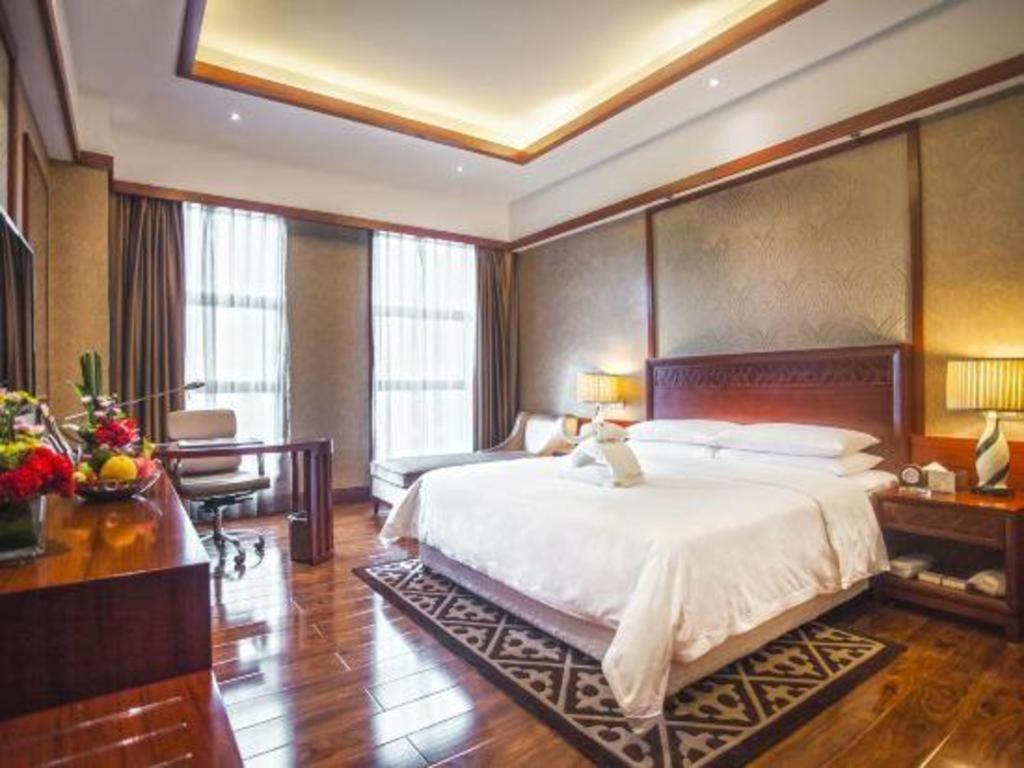 Chongqing Huachen International Hotel Exterior photo