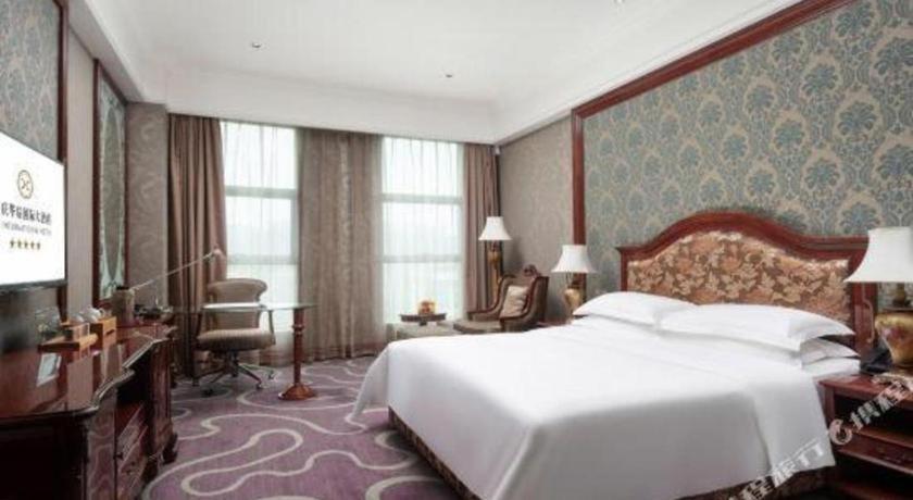 Chongqing Huachen International Hotel Exterior photo